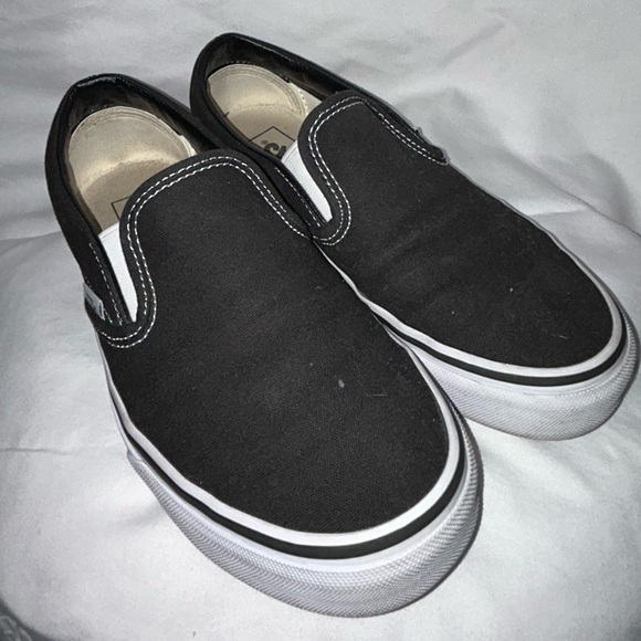 Vans black and white slip ons - Picture 3 of 4